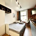 Konarskiego 33 Boutique Hotel *