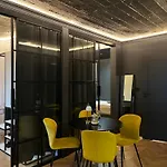 Konarskiego 33 Boutique Krakau