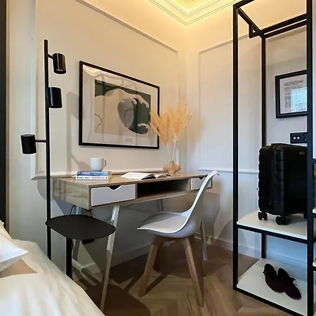 Konarskiego 33 Boutique Отель
