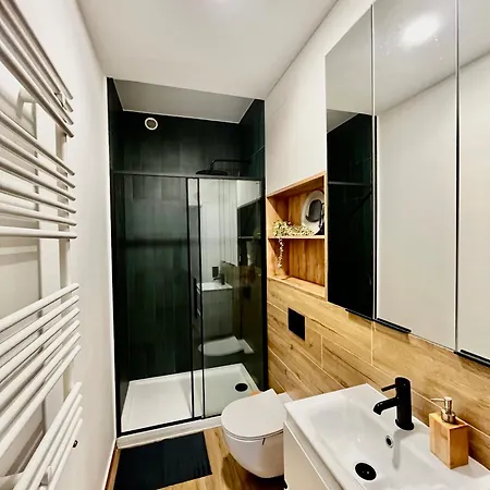 Отель Konarskiego 33 Boutique *